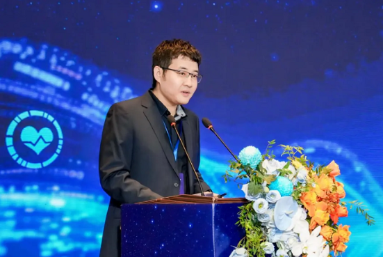 ӮҽҵܻδҽAIģһƷɹٿ