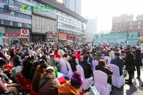 �ػ����������������������������������ȫ���С��Ͼ�վ��ɹ��ٰ�